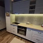 Alpine Sunrise Residence - Brasov Old Center